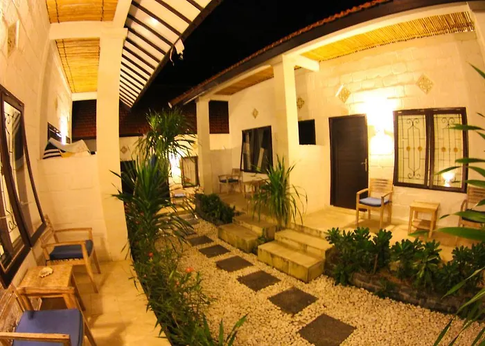 Casa de hóspedes Padang Padang Breeze