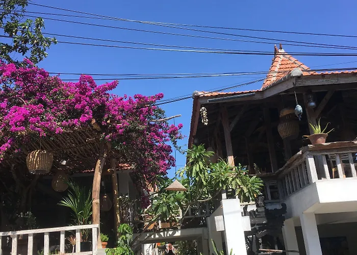 Padang Padang Breeze Uluwatu