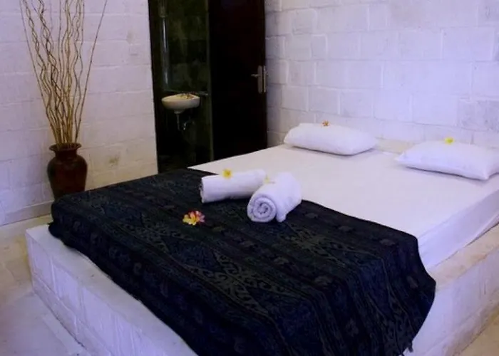 Padang Padang Breeze Casa de hóspedes 2*